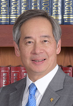 Dr Clement C J CHEN